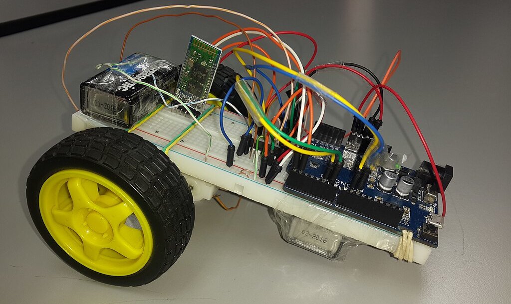 Robótica e Dispositivos Inteligentes CR64200